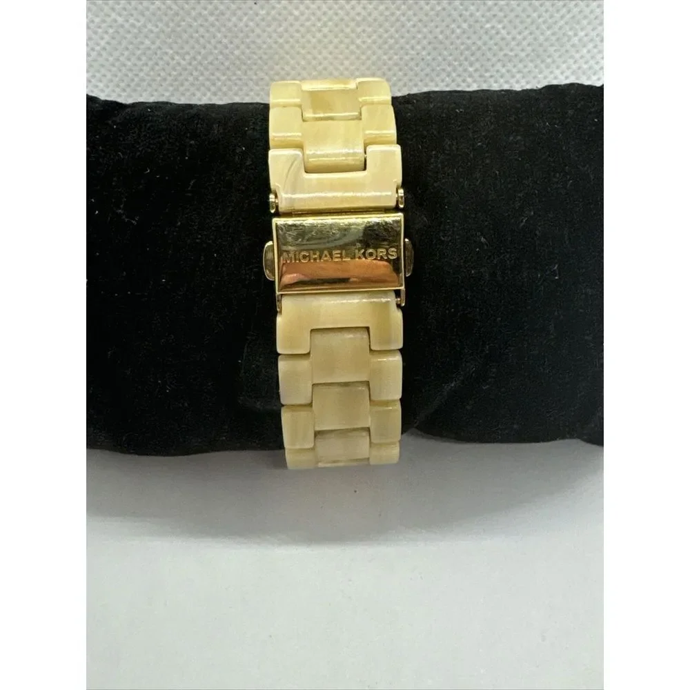 Michael Kors MK5039 Women's Gold Tone Resin Bracelet Analog Dial Watch JNA277
